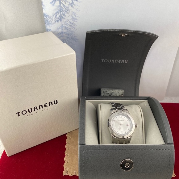 Tourneau Designed Swiss Watch Silver Tone NIBNT - Picture 4 of 16